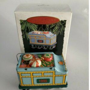 1995 Hallmark Keepsake Ornament Yuletide Central